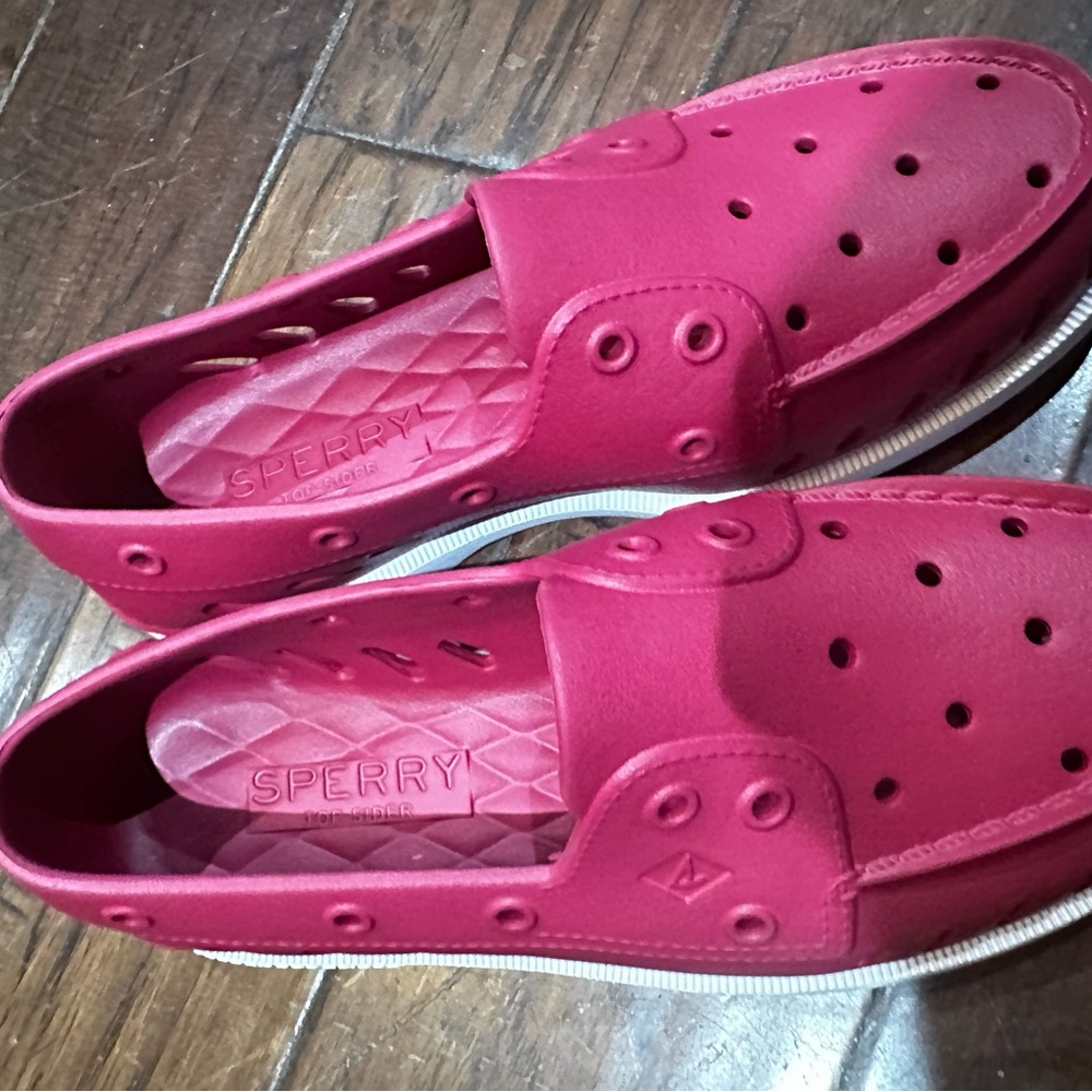Sperry Men's Vibrant Red‎ Fuchsia Boat Shoes size 9 Brand New